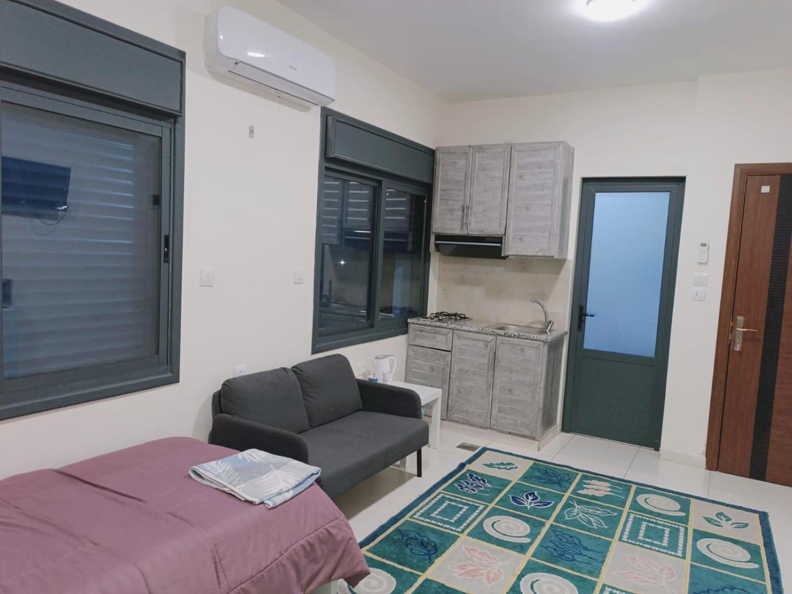 Durrat Al Israa Apartment Umm al-Amad Exterior foto